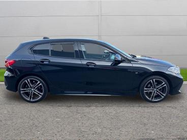 SPOTICAR Bmw 1 Series Serie 1 .5 118i M Sport (lcp) Dct Euro 6 (s/s) 5dr Used Car - Hatchback Petrol Black - Worksop - 1200589140_4