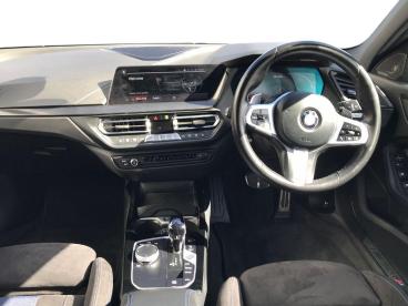 SPOTICAR Bmw 1 Series Serie 1 2.0 M135i Auto Xdrive Euro 6 (s/s) 5dr Used Car - Hatchback Petrol Grey - Bangor - 1200595512_4