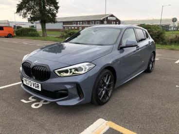 SPOTICAR Bmw 1 Series Serie 1 .5 118i M Sport (lcp) Euro 6 (s/s) 5dr Used Car - Hatchback Petrol Grey - Bridgend - 1200601929_3
