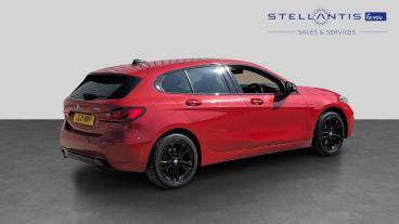 SPOTICAR Bmw 1 Series Serie 1 .5 118i Sport (lcp) Dct Euro 6 (s/s) 5dr Used Car - Hatchback Petrol Red - Liverpool - 1200611737_3