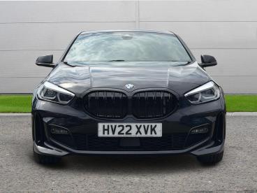SPOTICAR Bmw 1 Series Serie 1 .5 118i M Sport (lcp) Dct Euro 6 (s/s) 5dr Used Car - Hatchback Petrol Black - Selby - 1200619212_5
