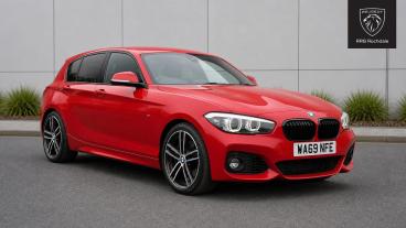 SPOTICAR Bmw 1 Series Serie 1 .5 118i Gpf M Sport Shadow Edition Euro 6 (s/s) 5d Used Car - Hatchback Petrol Red - Rochdale - 1200620387_1