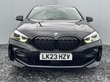SPOTICAR Bmw 1 Series Serie 1 .5 118i M Sport (lcp) Dct Euro 6 (s/s) 5dr Used Car - Hatchback Petrol Black - Kingswinford - 1200625900_2