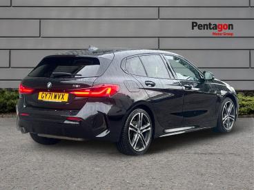 SPOTICAR Bmw 1 Series Serie 1 .5 118i M Sport (lcp) Dct Euro 6 (s/s) 5dr Used Car - Hatchback Petrol Black - Scunthorpe - 1200632204_4