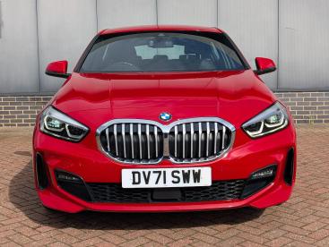 SPOTICAR Bmw 1 Series Serie 1 .5 118i M Sport (lcp) Euro 6 (s/s) 5dr Used Car - Hatchback Petrol Red - Norwich - 1200637581_3