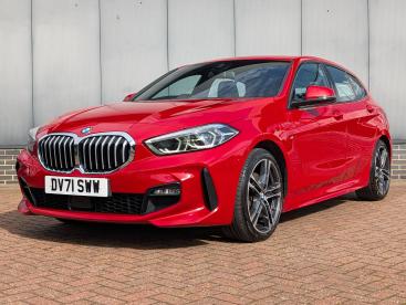 SPOTICAR Bmw 1 Series Serie 1 .5 118i M Sport (lcp) Euro 6 (s/s) 5dr Used Car - Hatchback Petrol Red - Norwich - 1200637581_4