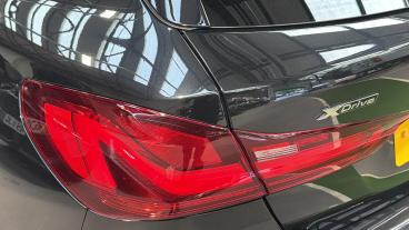 SPOTICAR Bmw 1 Series Serie 1 2.0 M135i Auto Xdrive Euro 6 (s/s) 5dr Used Car - Hatchback Petrol Black - London - 1200640480_5