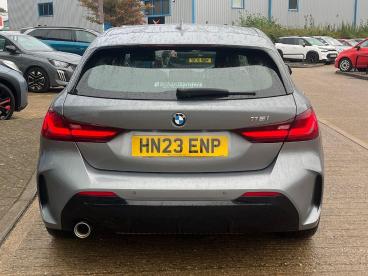 SPOTICAR Bmw 1 Series Serie 1 .5 118i M Sport (lcp) Dct Euro 6 (s/s) 5dr Used Car - Hatchback Petrol Grey - Kettering - 1200641550_4