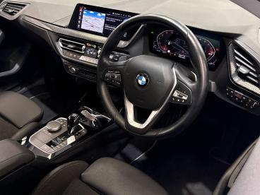 SPOTICAR Bmw 2 Series Serie 2 20i Sport 4dr Step Auto Used Car - Saloon Petrol White - Swansea - 1200605673_3