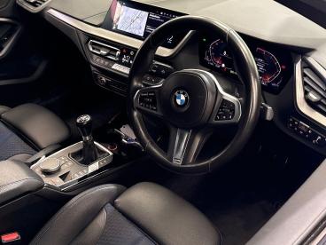 SPOTICAR Bmw 2 Series Serie 2 1.5 218i M Sport Euro 6 (s/s) 4dr Used Car - Saloon Petrol Blue - Swansea - 1200610818_3