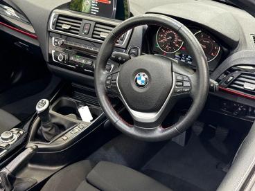 SPOTICAR Bmw 2 Series Serie 2 .0 218d Sport Euro 6 (s/s) 2dr Used Car - Saloon Diesel White - Swansea - 1200613174_3