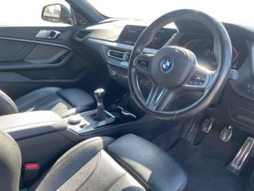 SPOTICAR Bmw 2 Series Serie 2 1.5 218i M Sport Euro 6 (s/s) 4dr Used Car - Saloon Petrol Black - Sheffield - 1200633001_5