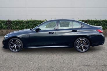 SPOTICAR Bmw 3 Series Serie 3 2.0 320i M Sport Auto Euro 6 (s/s) 4dr Used Car - Saloon Petrol Black - Cannock - 1200554918_5