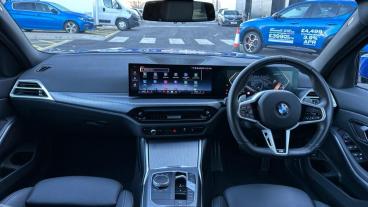 SPOTICAR Bmw 3 Series Serie 3 2.0 320i M Sport Touring Auto Euro 6 (s/s) 5dr Used Car - Estate Petrol Blue - Bristol - 1200567823_5