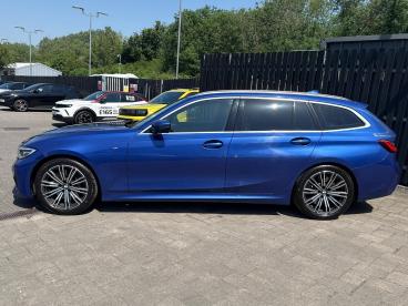 SPOTICAR Bmw 3 Series Serie 3 2.0 330i M Sport Touring Auto Euro 6 (s/s) 5dr Used Car - Estate Petrol Blue - Swindon - 1200605410_5