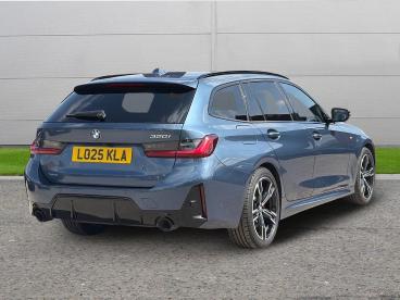 SPOTICAR Bmw 3 Series Serie 3 2.0 320i M Sport Touring Auto Euro 6 (s/s) 5dr Used Car - Estate Petrol Blue - Selby - 1200621958_5