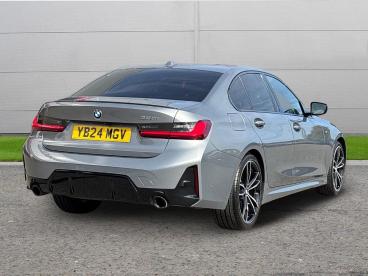 SPOTICAR Bmw 3 Series Serie 3 2.0 320i M Sport Auto Euro 6 (s/s) 4dr Used Car - Saloon Petrol Grey - Worksop - 1200625665_5