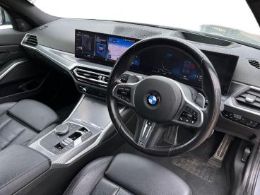 SPOTICAR Bmw 3 Series Serie 3 2.0 320i M Sport Auto Euro 6 (s/s) 4dr Used Car - Saloon Petrol Grey - Lincoln - 1200632364_5