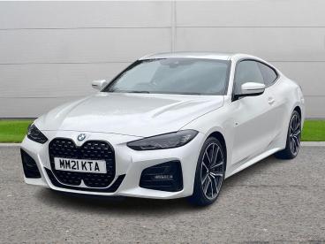 SPOTICAR Bmw 4 Series Serie 4 2.0 420i M Sport Auto Euro 6 (s/s) 2dr Used Car - Coupe Petrol White - Worksop - 1200552278_3