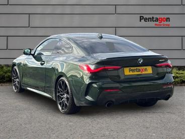 SPOTICAR Bmw 4 Series Serie 4 2.0 420i M Sport Auto Euro 6 (s/s) 2dr Used Car - Coupe Petrol Green - Derby - 1200641144_2