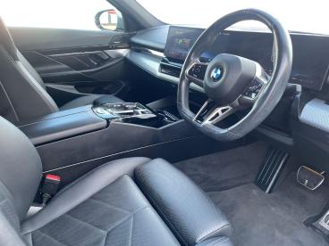 SPOTICAR Bmw 5 Series  Used Car - Saloon Hybrid Grey - Sheffield - 1200641591_5