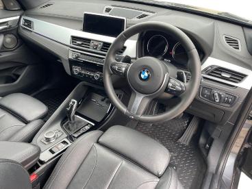SPOTICAR Bmw X1 2.0 20i Gpf M Sport Dct Sdrive Euro 6 (s/s) 5dr Used Car - Suv Petrol Grey - Cirencester - 1200643037_3