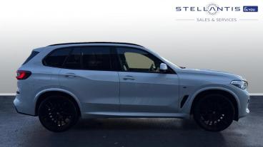 SPOTICAR Bmw X5 3.0 30d Mht M Sport Auto Xdrive Euro 6 (s/s) 5dr Used Car - Suv Hybrid White - Bristol - 1200560015_2