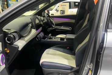 SPOTICAR Byd Atto 3 Att03 60.48kwh Design Auto 5dr Used Car - Suv Electric Grey - Bromley - 1200560626_3