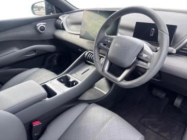 SPOTICAR Byd Atto 3 Att03 74.8kwh Design Auto 5dr Used Car - Suv Electric Black - Derby - 1200631851_5