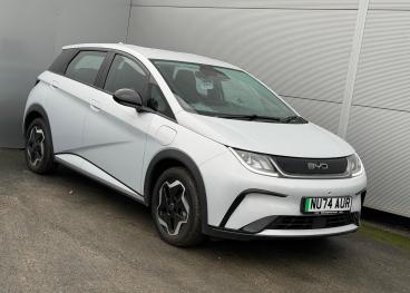 SPOTICAR Byd Dolphin 44.9kwh Active Auto 5dr Used Car - Saloon Electric White - Darlington - 1200562427_5