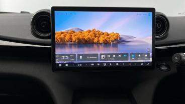 SPOTICAR Byd Dolphin 60.48kwh Design Auto 5dr Used Car - Saloon Electric Multicolour - Gravesend - 1200577616_4