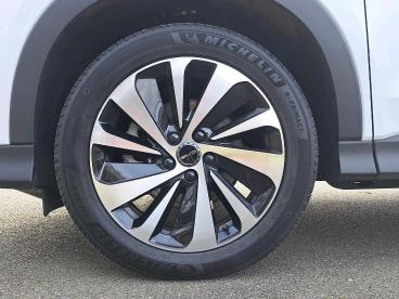 SPOTICAR Byd Seal 1.5 26.6kwh Comfort Cvt Auto Euro 6 (s/s) 5dr Used Car - Suv Plug-in Hybrid White - Telford - 1200581011_5