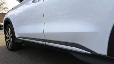 SPOTICAR Byd Seal 1.5 18.3kwh Boost Cvt Auto Euro 6 (s/s) 5dr Used Car - Suv Plug-in Hybrid White - Telford - 1200581013_3