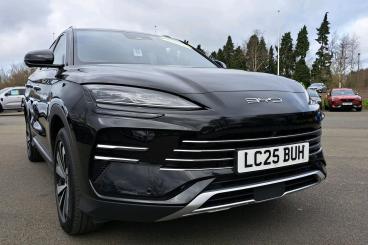 SPOTICAR Byd Seal 1.5 26.6kwh Comfort Cvt Auto Euro 6 (s/s) 5dr Used Car - Suv Plug-in Hybrid Black - Telford - 1200581015_5