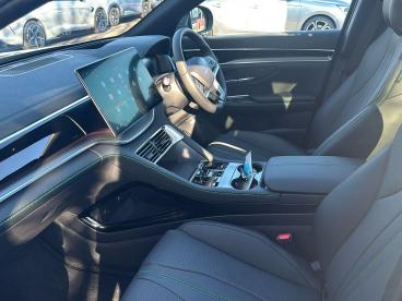 SPOTICAR Byd Seal 1.5 18.3kwh Boost Cvt Auto Euro 6 (s/s) 5dr Used Car - Suv Plug-in Hybrid Grey - Gravesend - 1200588380_3