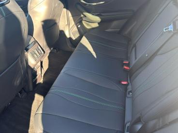 SPOTICAR Byd Seal 1.5 18.3kwh Boost Cvt Auto Euro 6 (s/s) 5dr Used Car - Suv Plug-in Hybrid Grey - Gravesend - 1200588380_5