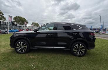 SPOTICAR Byd Seal 1.5 18.3kwh Boost Cvt Auto Euro 6 (s/s) 5dr Used Car - Suv Plug-in Hybrid Black - Darlington - 1200598249_4