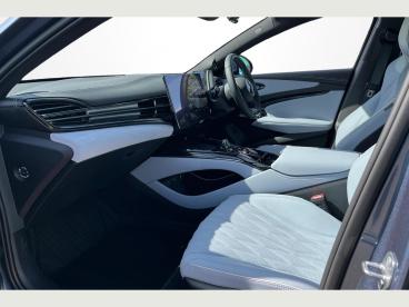 SPOTICAR Byd Seal 82.5kwh Excellence Auto Awd 4dr Used Car - Saloon Electric Blue - Uckfield - 1200617022_2