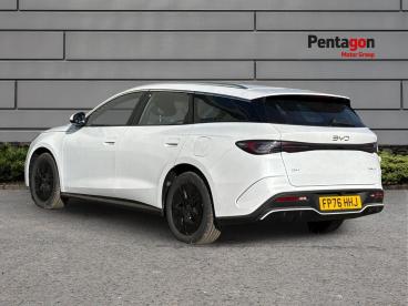 SPOTICAR Byd Seal 1.5 10kwh Boost Cvt Auto Euro 6 (s/s) 5dr Used Car - Estate Plug-in Hybrid White - Derby - 1200641153_2