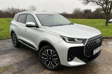 SPOTICAR Chery Tiggo 7 Tiggo 1.5t 18.4kwh Aspire Dht1 Euro 6 (s/s) 5dr Used Car - Suv Plug-in Hybrid Silver - Bridgend - 1200567187_1