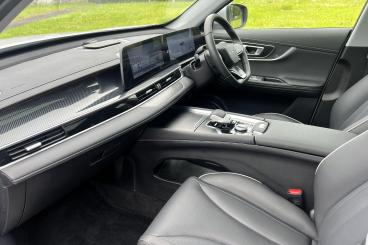 SPOTICAR Chery Tiggo 7 Tiggo 1.5t 18.4kwh Summit Dht1 Euro 6 (s/s) 5dr Used Car - Suv Plug-in Hybrid Silver - Bridgend - 1200603754_2