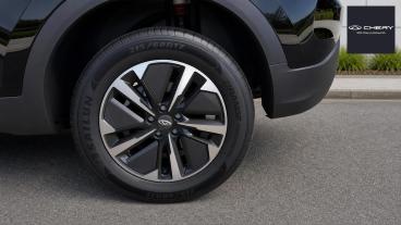 SPOTICAR Chery Tiggo 7  Used Car - Suv Hybrid Black - Letchworth - 1200641827_5
