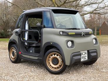 SPOTICAR Citroën Ami 5.4kwh My Ami Buggy Auto 2dr (lhd) Used Car - Coupe Electric  - Harrogate - 1200497515_5