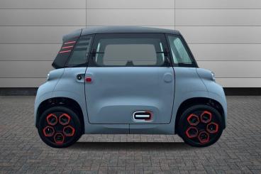 SPOTICAR Citroën Ami 5.4kwh My Ami Pop Auto 2dr (lhd) Used Car - Coupe Electric Blue - Peterborough - 1200567251_4