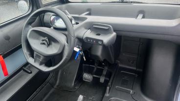 SPOTICAR Citroën Ami 5.4kwh Auto 2dr (lhd) Used Car - Coupe Electric Blue - Stockport - 1200570039_5