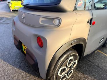 SPOTICAR Citroën Ami 5.4kwh Auto 2dr (lhd) Used Car - Coupe Electric Grey - Wakefield - 1200570305_5