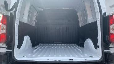 SPOTICAR Citroën Berlingo 1.2 1000 Puretech Enterprise M Swb Euro 6 (s/s) 5d Used Car - Commercial Vehicle Petrol White - Coventry - 1200505331_5