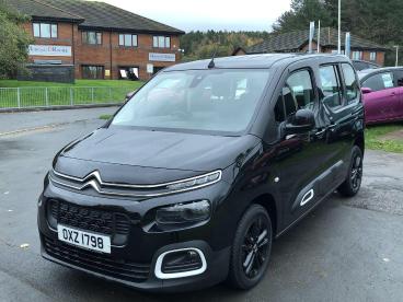 SPOTICAR Citroën Berlingo 1.5 Bluehdi Flair M Mpv Euro 6 (s/s) 5dr Used Car - Mpv Diesel Black - Swansea - 1200543998_3