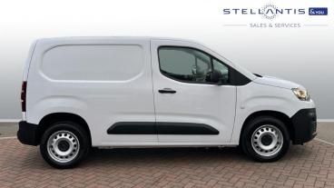 SPOTICAR Citroën Berlingo 1.2 1000 Puretech Enterprise Edition M Swb Euro 6 Used Car - Commercial Vehicle Petrol White - Leicester - 1200546794_2