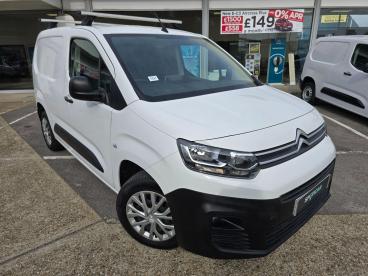 SPOTICAR Citroën Berlingo 1.5 Bluehdi 1000 Enterprise M Swb Euro 6 (s/s) 5dr Used Car - Commercial Vehicle Diesel White - Southampton - 1200547062_1